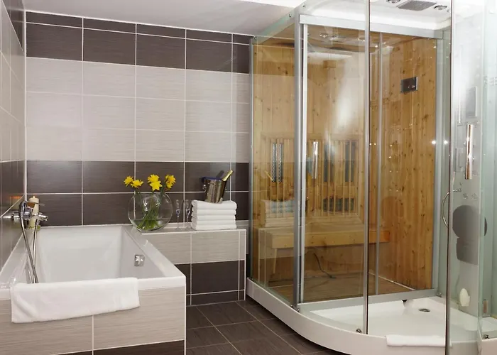 Galaxie Otel 4*